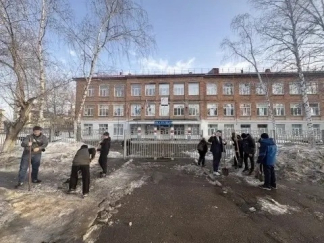 Во всех образовательных организациях нашего города прошли субботники